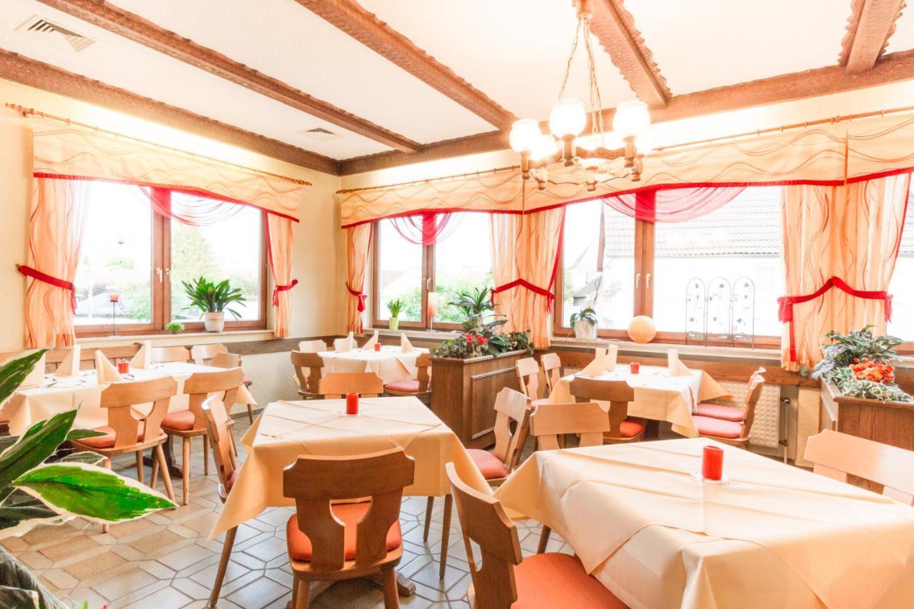 Hotel- Restaurant Zum Hirsch Großenlüder Екстериор снимка